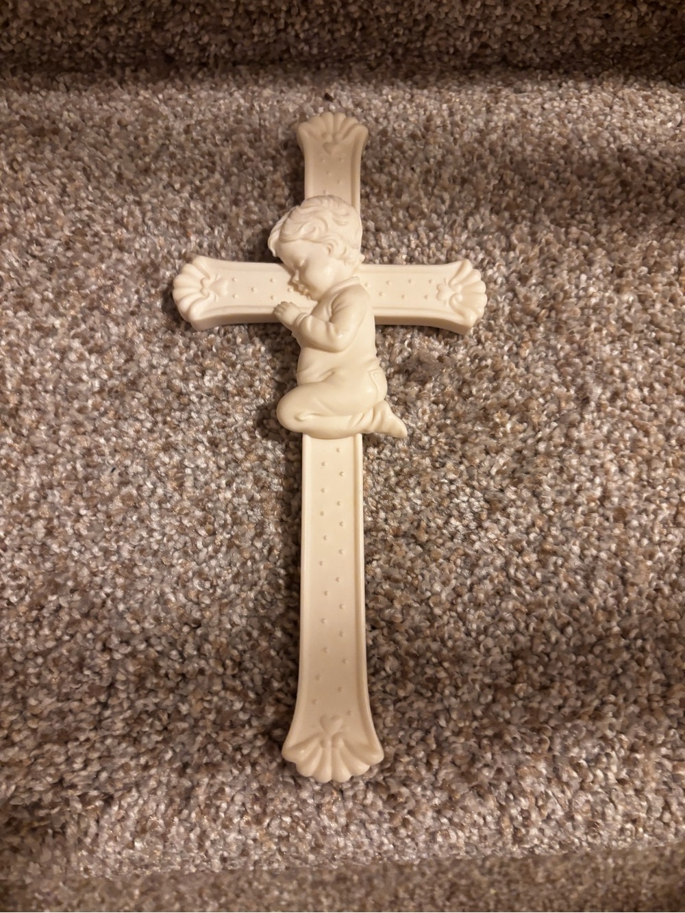 & Other Stories Cream Wall Cross with Praying Child